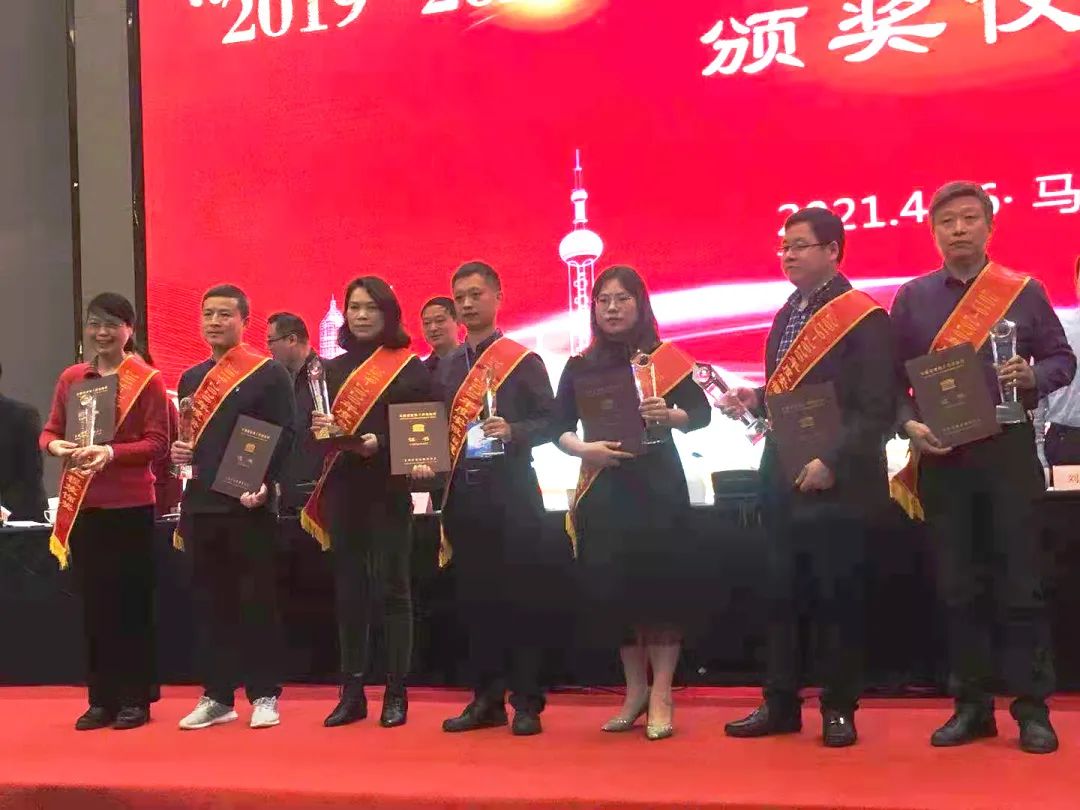 1668484411235658.jpg 640 (1).jpg